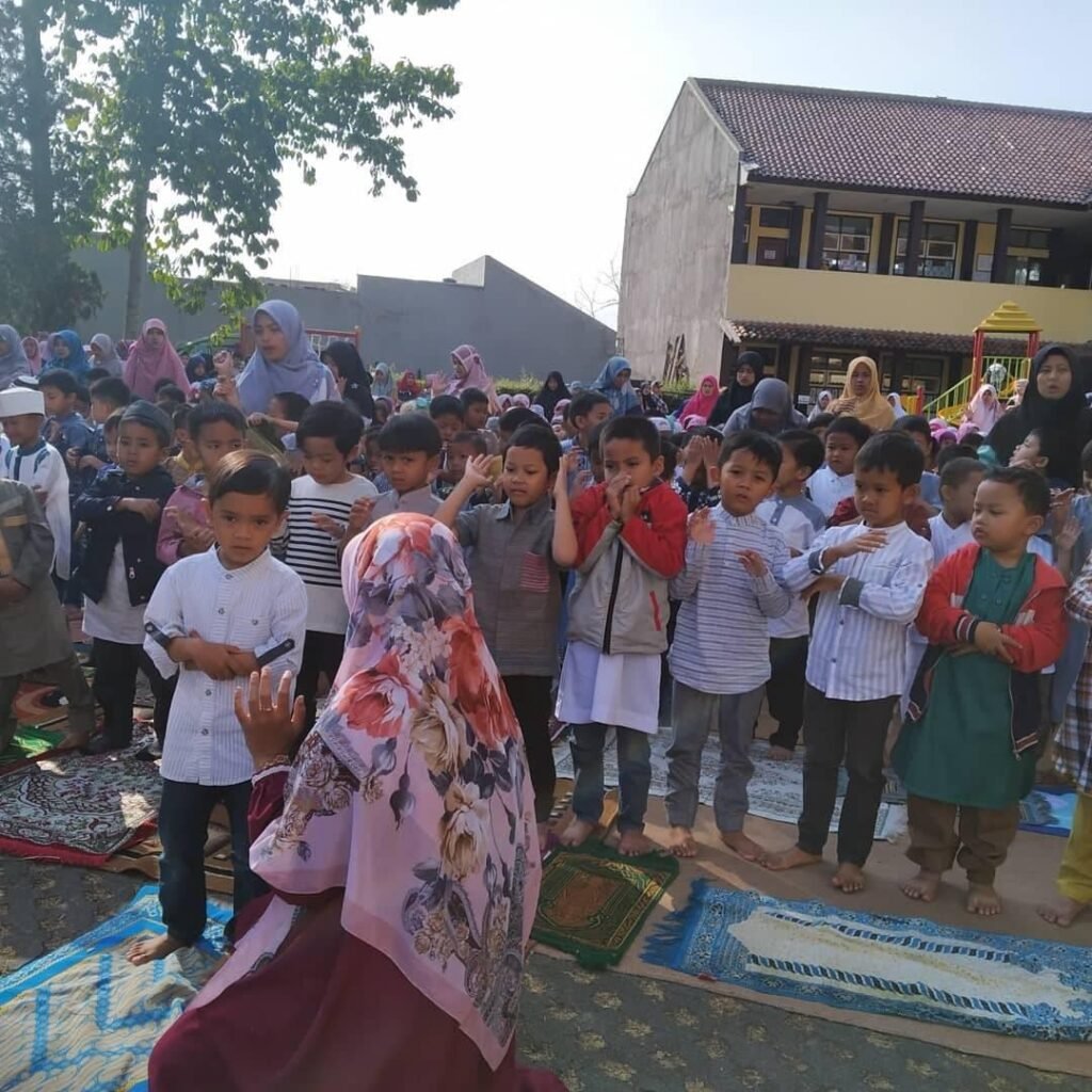 67716878 2322078871223695 6351589849996197888 o