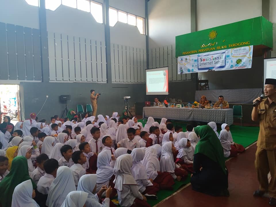 SDIT 2 Persis Tarogong Bekerjasama Dengan Kominfo Sosialisasikan Internet Sehat 71084716 2416427121788869 1048917961001140224 n