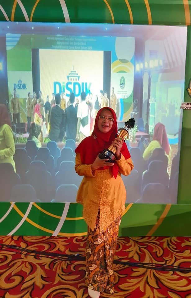 79296926 2582392481858998 3351293883634941952 n